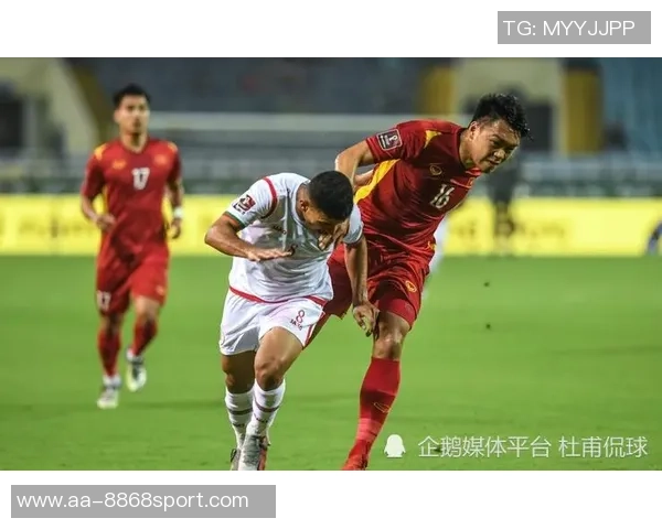 潘粤明调侃国安表现称赞越南队输球真是厉害