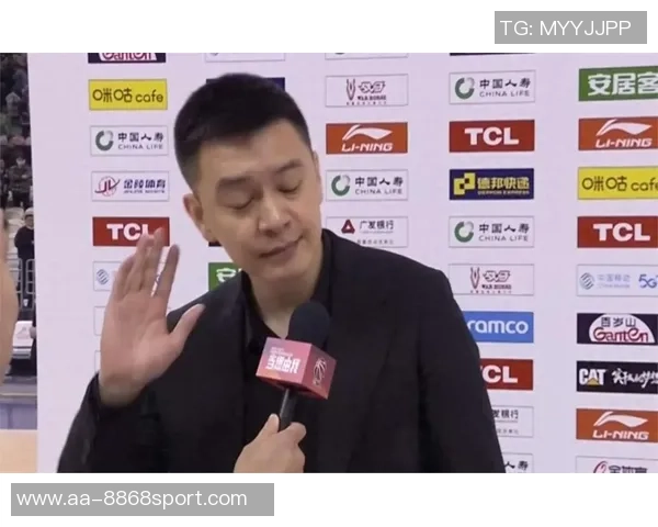 杨鸣被驱逐引发媒体热议其高昂斗志与潜在惩罚成焦点