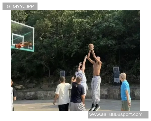 文班亚马半场表现抢眼8中4斩获15分5篮板3助攻1抢断4盖帽展现统治力