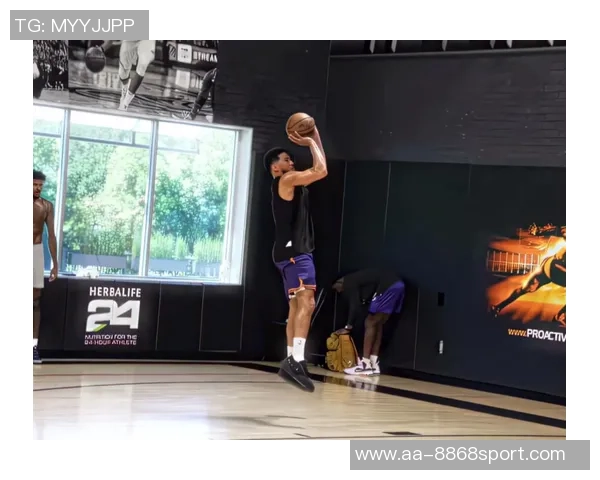 布克谈中投失误原因称被迫远投结果可接受