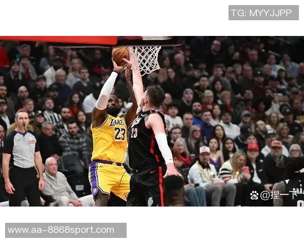 詹姆斯谈球队表现：尽管投篮不佳仍能取得胜利令人振奋